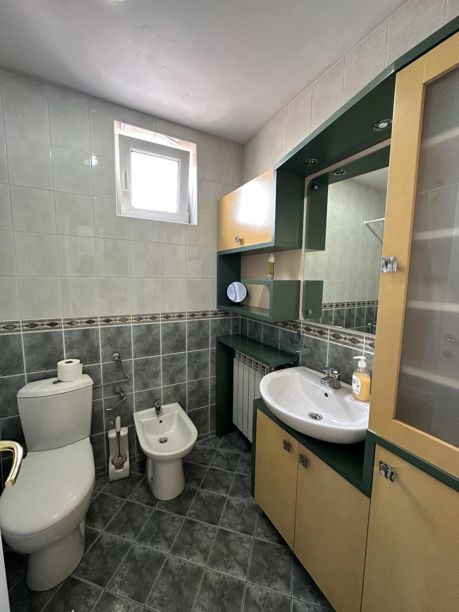 Lovely Apartments Free Street Parking Novi Sad Exterior photo